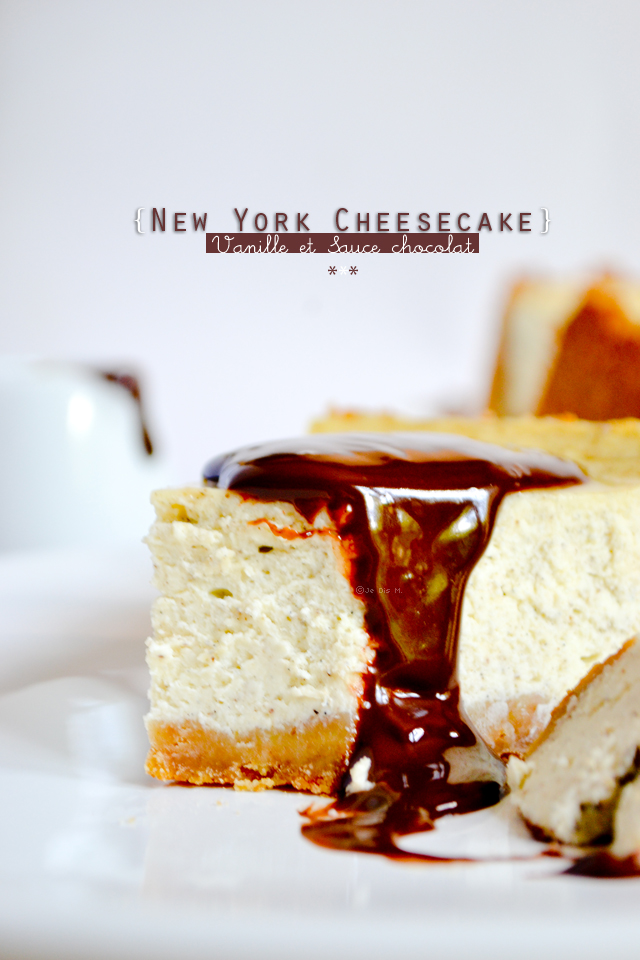 New York Cheesecake et sauce chocolat
